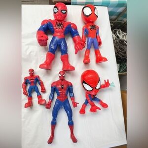 Dynamic Web Hero Action Figure Set - Red and Blue spirdemen everiting for $25